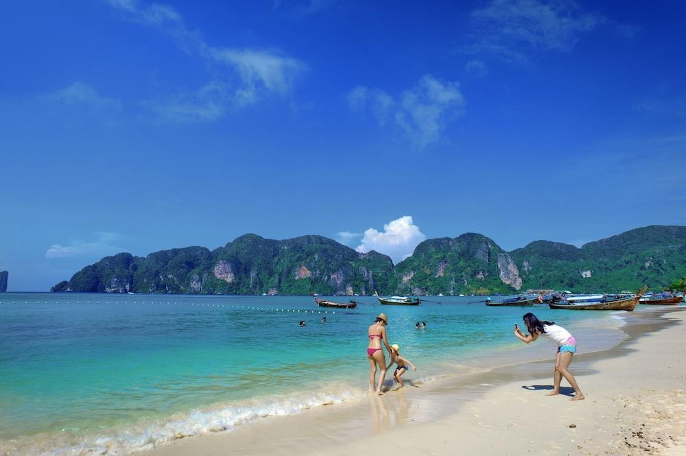 सहारा Bayview Phi Phi Don