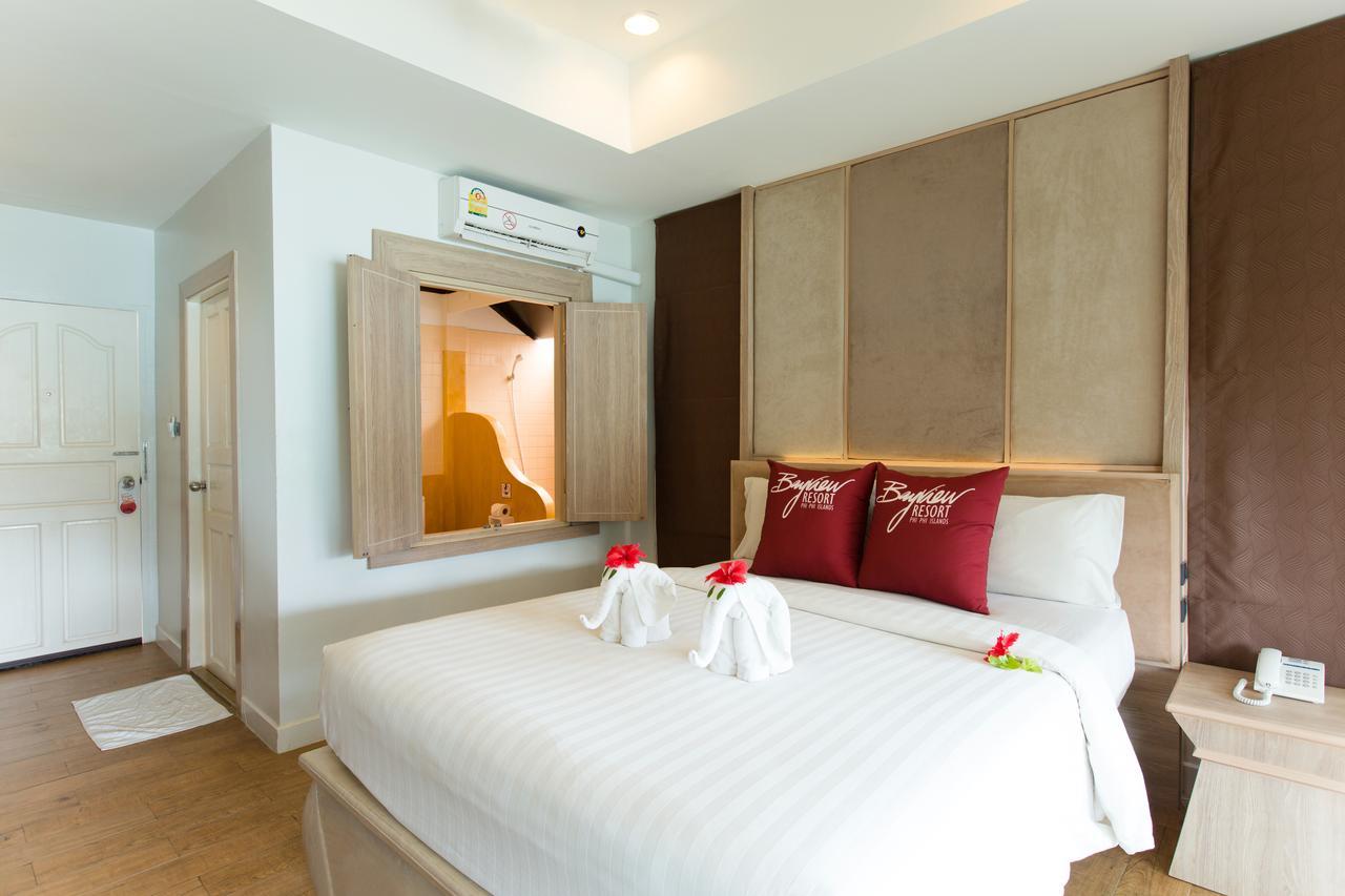 सहारा Bayview 3*